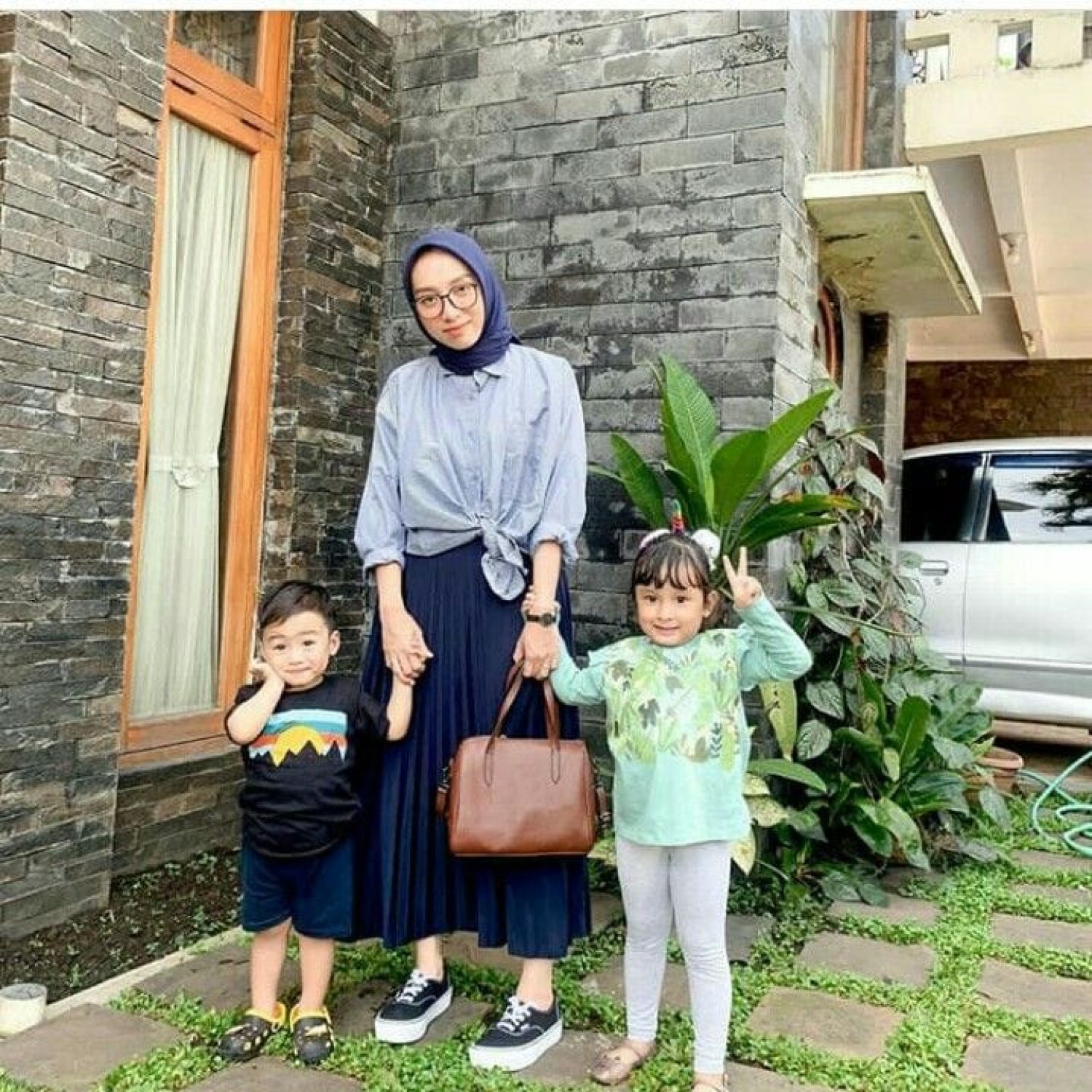 674abe55d5d27cd6281b860c433928ee